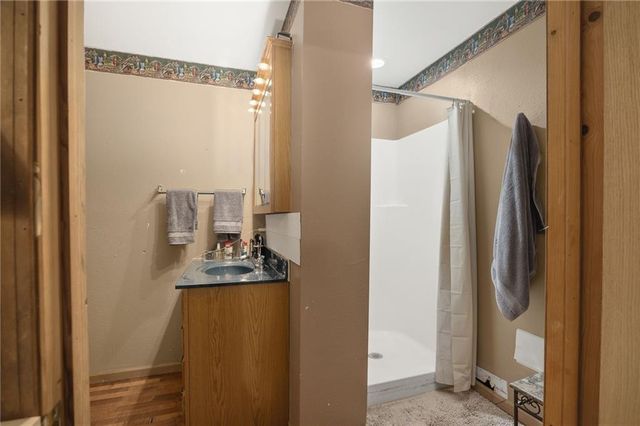 9133 SE 40th Road, St Joseph, MO 64507