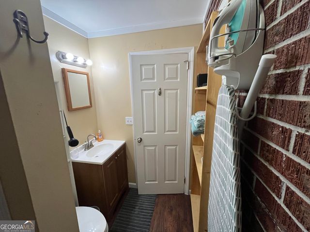 156 Lakeshore Drive, Braselton, GA 30517
