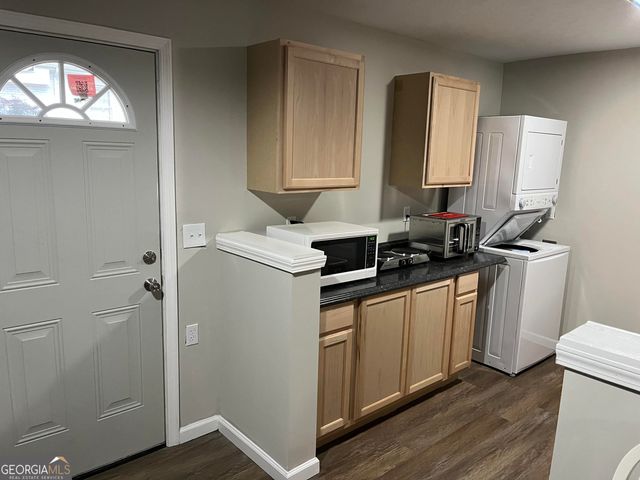 156 Lakeshore Drive, Braselton, GA 30517