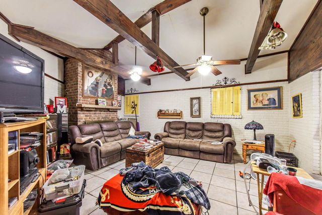 1 K Circle, Houma, LA 70364