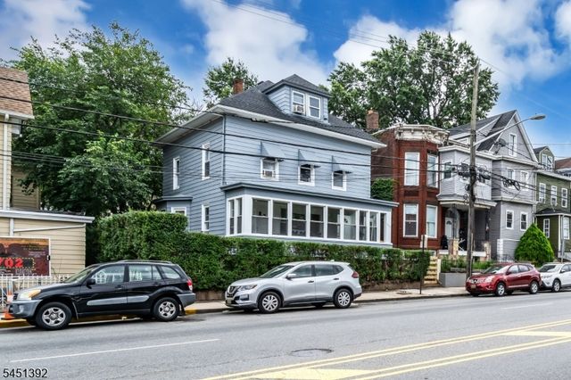 1025 Madison Ave, Paterson City, NJ 07501
