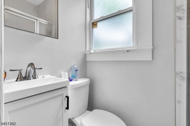 1025 Madison Ave, Paterson City, NJ 07501