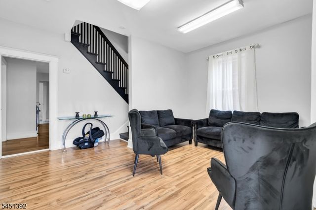 1025 Madison Ave, Paterson City, NJ 07501