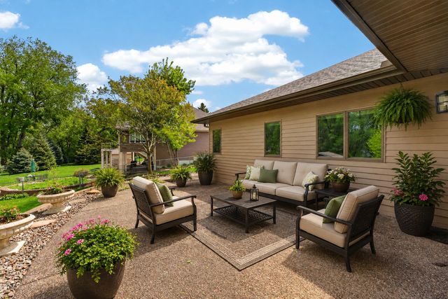 7052 Eagle Trail, Centerville, MN 55038