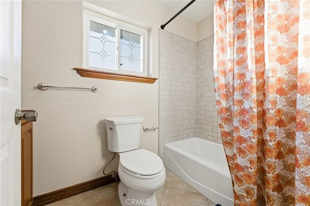 7464 Via Deldene, Highland, CA 92346