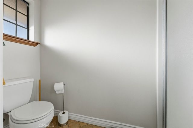 7464 Via Deldene, Highland, CA 92346