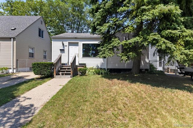 1029 E Woodruff Avenue, Hazel Park, MI 48030