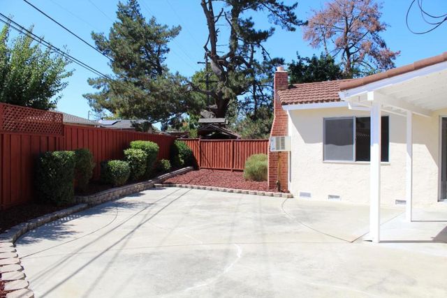 Ross Avenue, San Jose, CA 95124