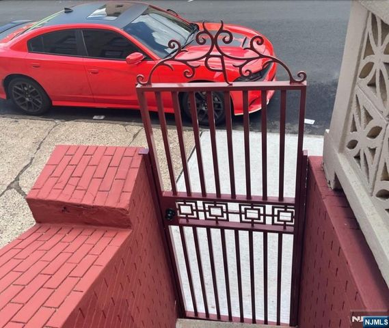 328 Liberty Avenue, Jersey City, NJ 07307