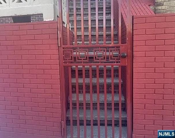 328 Liberty Avenue, Jersey City, NJ 07307