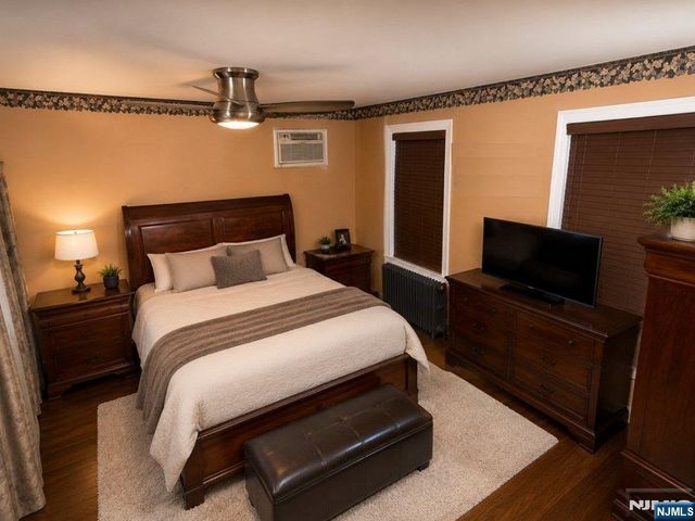 328 Liberty Avenue, Jersey City, NJ 07307