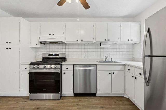 106 Cedar Ct Se, Marietta, GA 30067