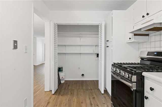 106 Cedar Ct Se, Marietta, GA 30067