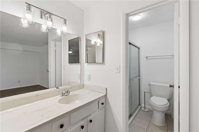 106 Cedar Ct Se, Marietta, GA 30067