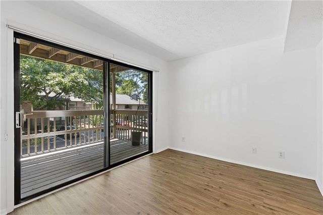 106 Cedar Ct Se, Marietta, GA 30067