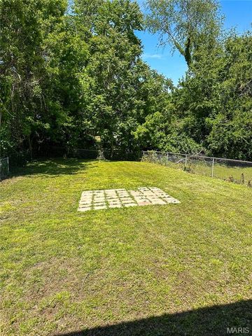 7207 Marge Avenue, Jennings, MO 63136