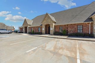 2616 Covell Village Drive 120, Edmond, OK 73003