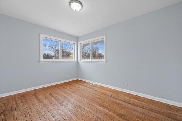 6500 W Glendale AVENUE, Milwaukee, WI 53218