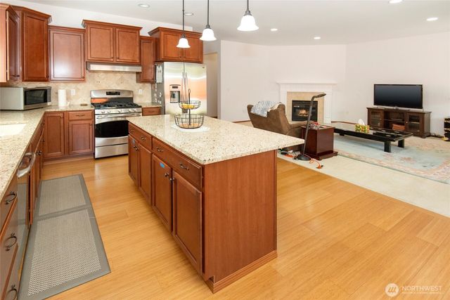 627 182nd Street E, Spanaway, WA 98387