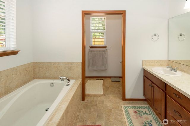 627 182nd Street E, Spanaway, WA 98387