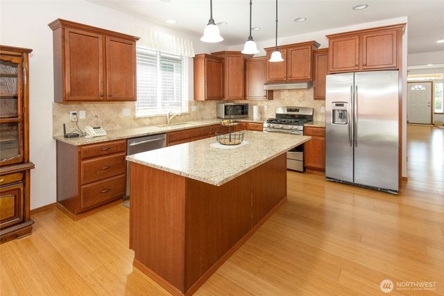 627 182nd Street E, Spanaway, WA 98387