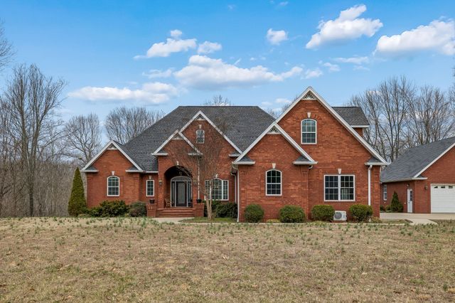 5140 Highway 52, W, Lafayette, TN 37083