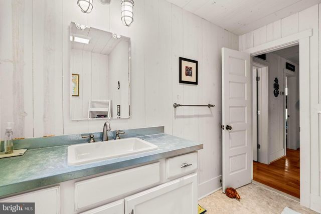 3728 BAY DR, Edgewater, MD 21037