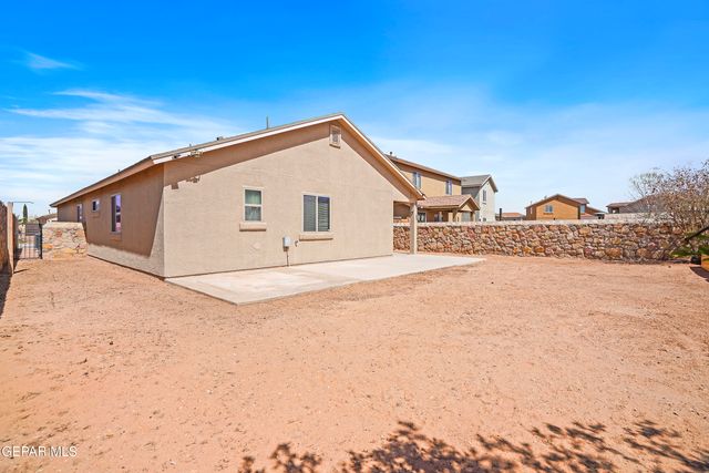 7008 RED MAN Drive, El Paso, TX 79934