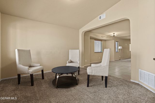 7008 RED MAN Drive, El Paso, TX 79934