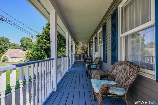 15 Ridgewood Street, Bristol, CT 06010