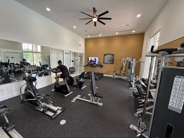 12722 NW 23rd Pl, Miami, FL 33167