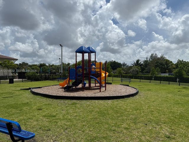 12722 NW 23rd Pl, Miami, FL 33167