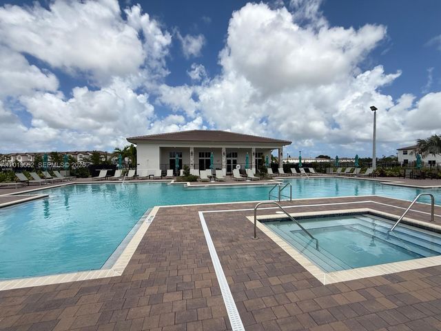 12722 NW 23rd Pl, Miami, FL 33167