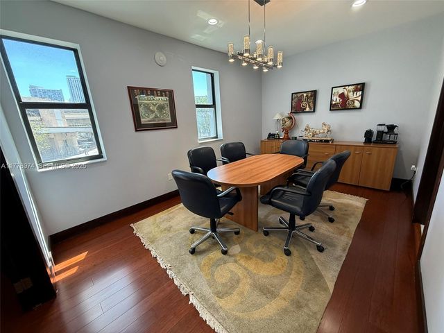16 SW 1st Avenue, Miami, FL 33130
