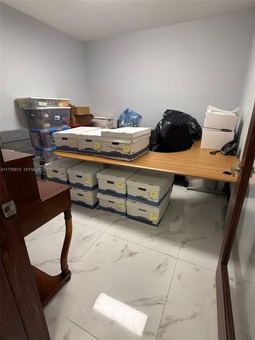 16 SW 1st Avenue, Miami, FL 33130