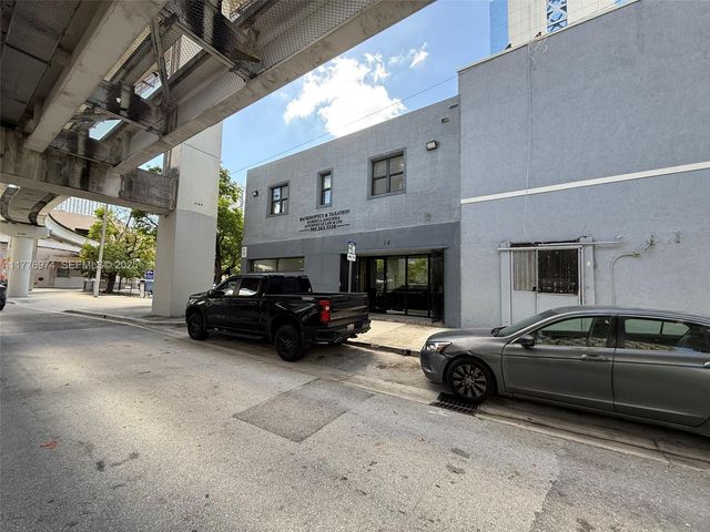 16 SW 1st Avenue, Miami, FL 33130