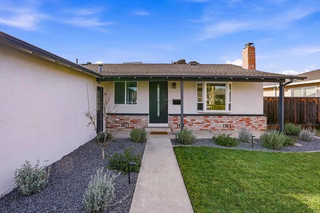 317 317 Hillcrest Ave, Livermore, CA 94550