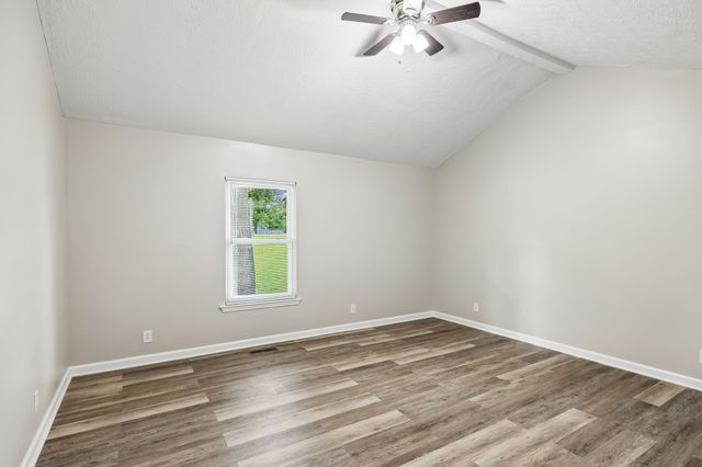 1943 Union Hill Rd, Goodlettsville, TN 37072