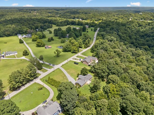 1943 Union Hill Rd, Goodlettsville, TN 37072