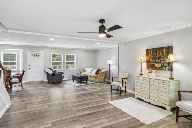 1943 Union Hill Rd, Goodlettsville, TN 37072