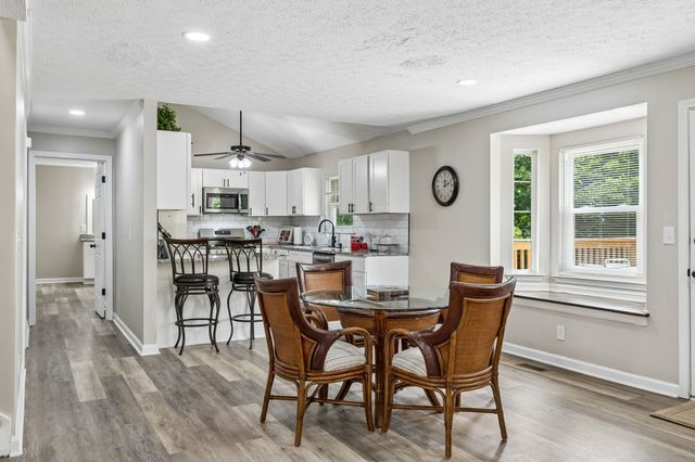 1943 Union Hill Rd, Goodlettsville, TN 37072