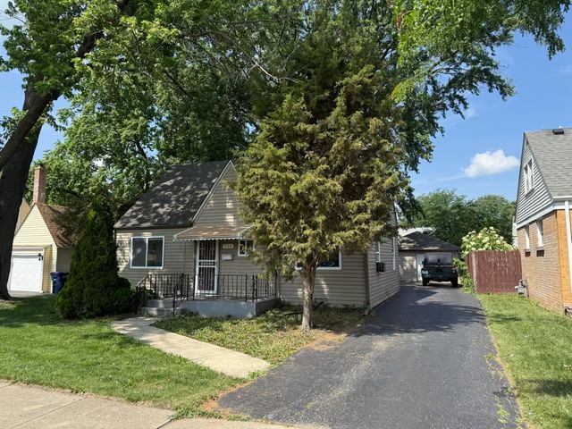 116 S Harold Avenue, Northlake, IL 60164