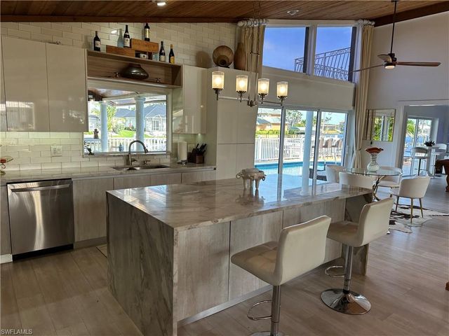 5603 SW 10th AVE, Cape Coral, FL 33914