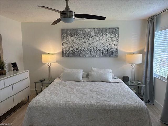 5603 SW 10th AVE, Cape Coral, FL 33914