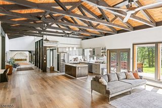 1 Shannon Ln, Blairstown Twp., NJ 07825