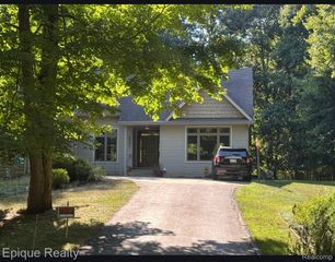 9385 Golf Port Drive, Morley Village, MI 49346