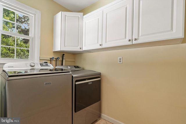 344 KNOLL RD, Plymouth Meeting, PA 19462