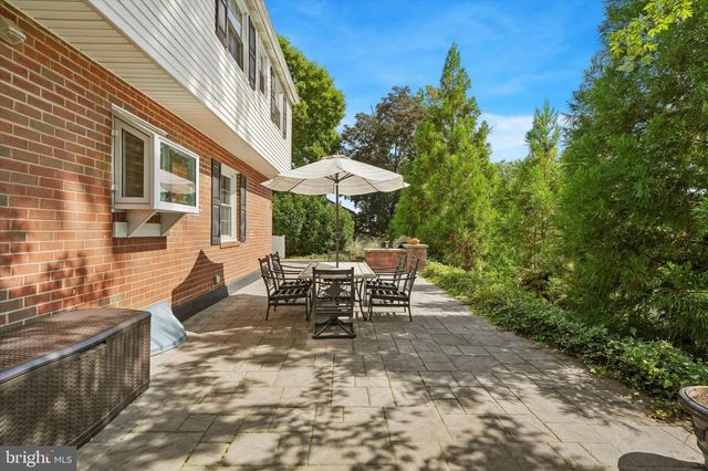 344 KNOLL RD, Plymouth Meeting, PA 19462