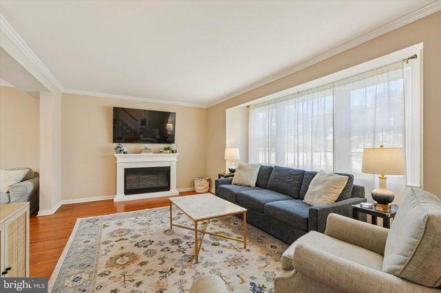 344 KNOLL RD, Plymouth Meeting, PA 19462