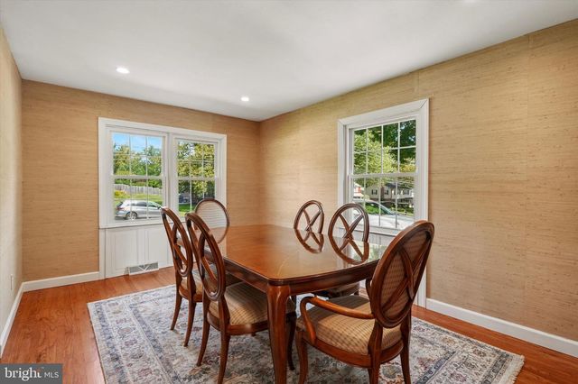 344 KNOLL RD, Plymouth Meeting, PA 19462
